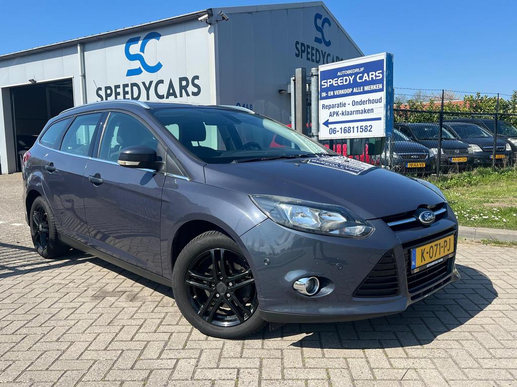 Ford Focus 1.0 Ecoboost Wagon 2012 Clima Cruise Navi Keyless, Zwart, Handgeschakeld, 1216 kg, 998 cc