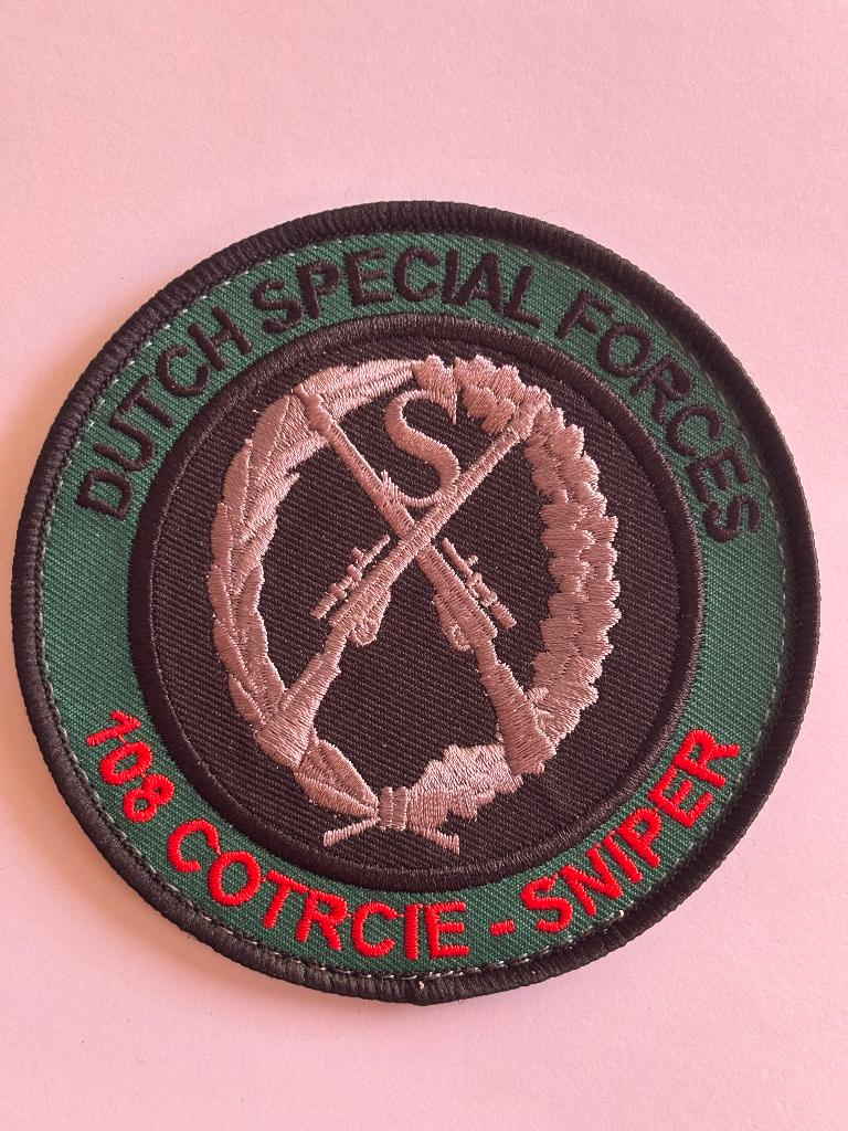 KCT sniper badge COTR CIE 108, Verzamelen, Verzenden, Landmacht, Nederland, Kleding of Schoenen
