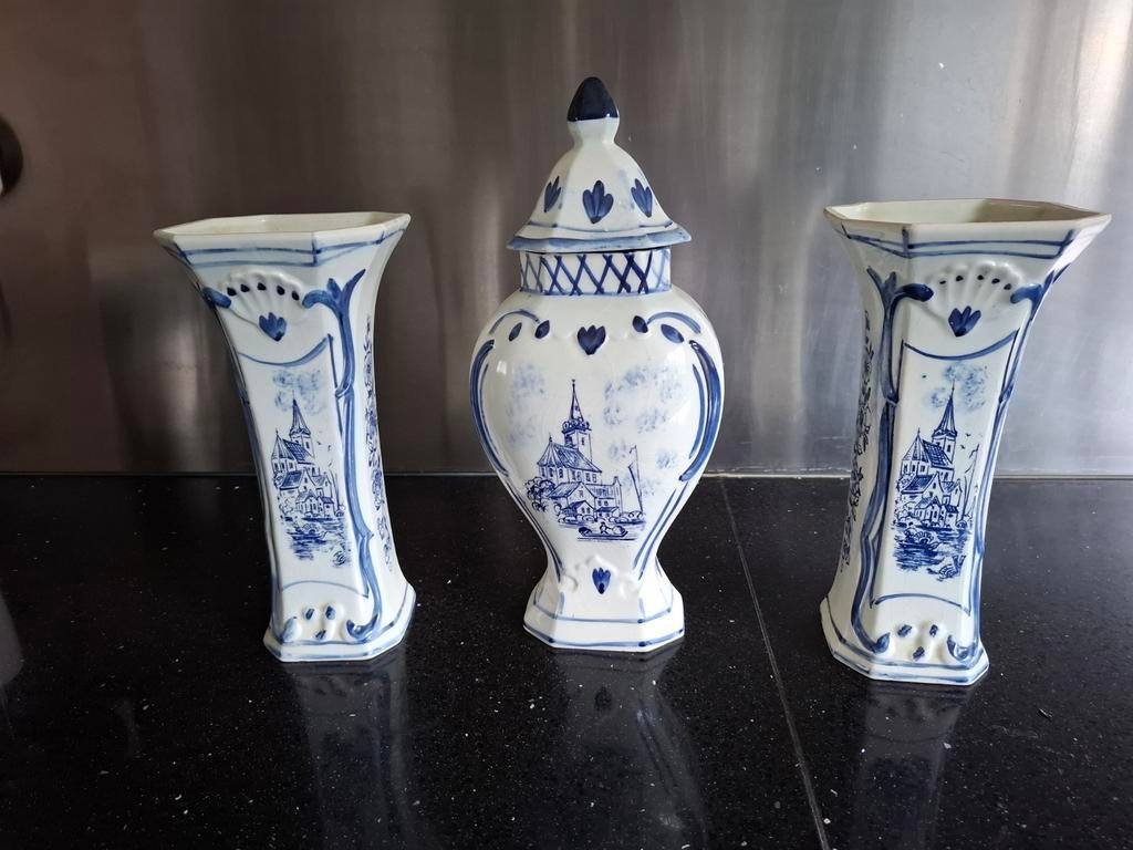 Prachtig Delfts Blauw Kaststel - 3-delig, Antiek en Kunst, Ophalen of Verzenden