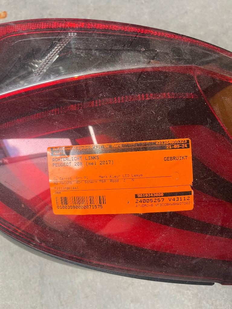 ACHTERLICHT LINKS PEUGEOT 208 (mei 2017), Ophalen of Verzenden, Peugeot