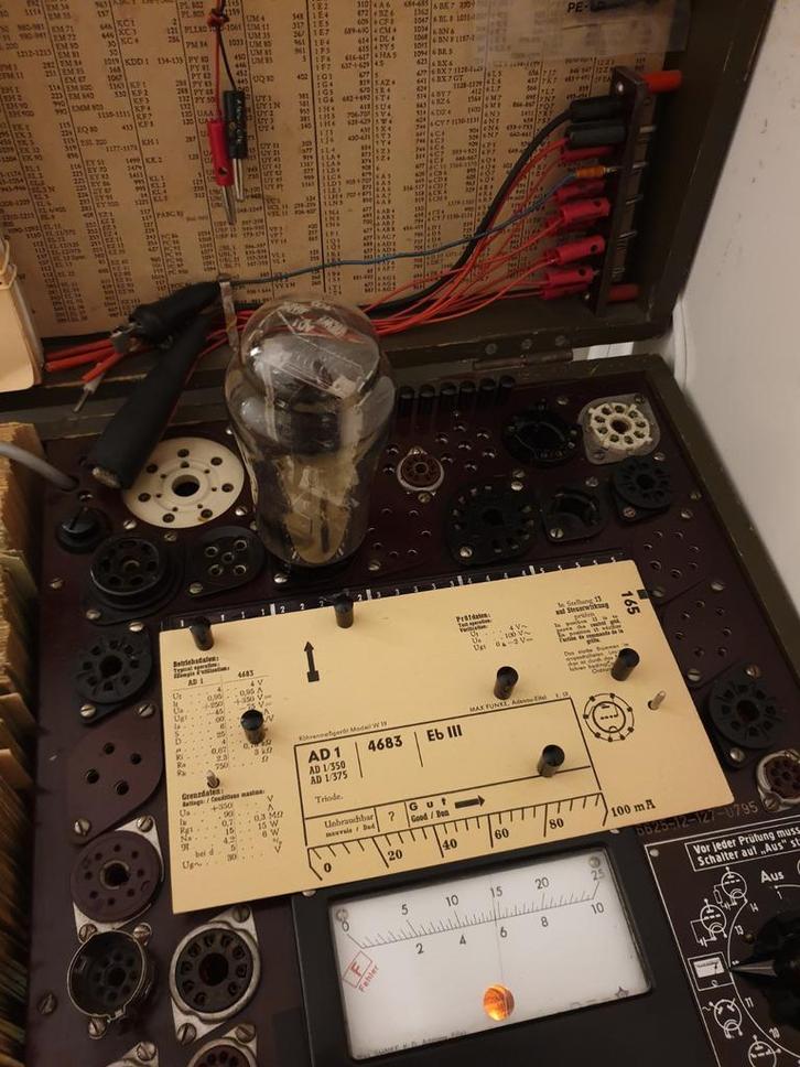 AD1 Powertube Triode Merk Loewe - Getest!, Audio, Tv en Foto, Buizenversterkers, Buis of Buizen, Ophalen of Verzenden