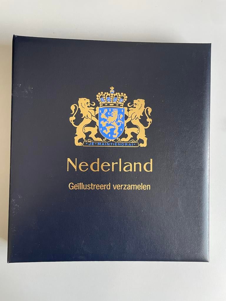 DAVO postzegelalbum Geïllustreerd verzamelen 2000 t/m 2008, Ophalen of Verzenden, Na 1940