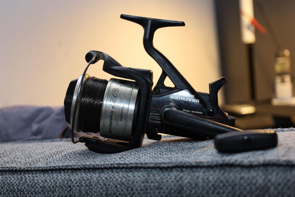 1x shimano baitrunner 4500b, Ophalen of Verzenden, Gebruikt, Molen