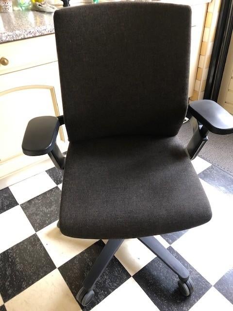 Wilkhahn bureaustoel ergonomisch type 147/7, Ophalen, Gebruikt, Zwart, Bureaustoel