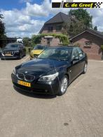 BMW 5-serie 525i, 2497 cc, Zwart, Handgeschakeld, Sedan