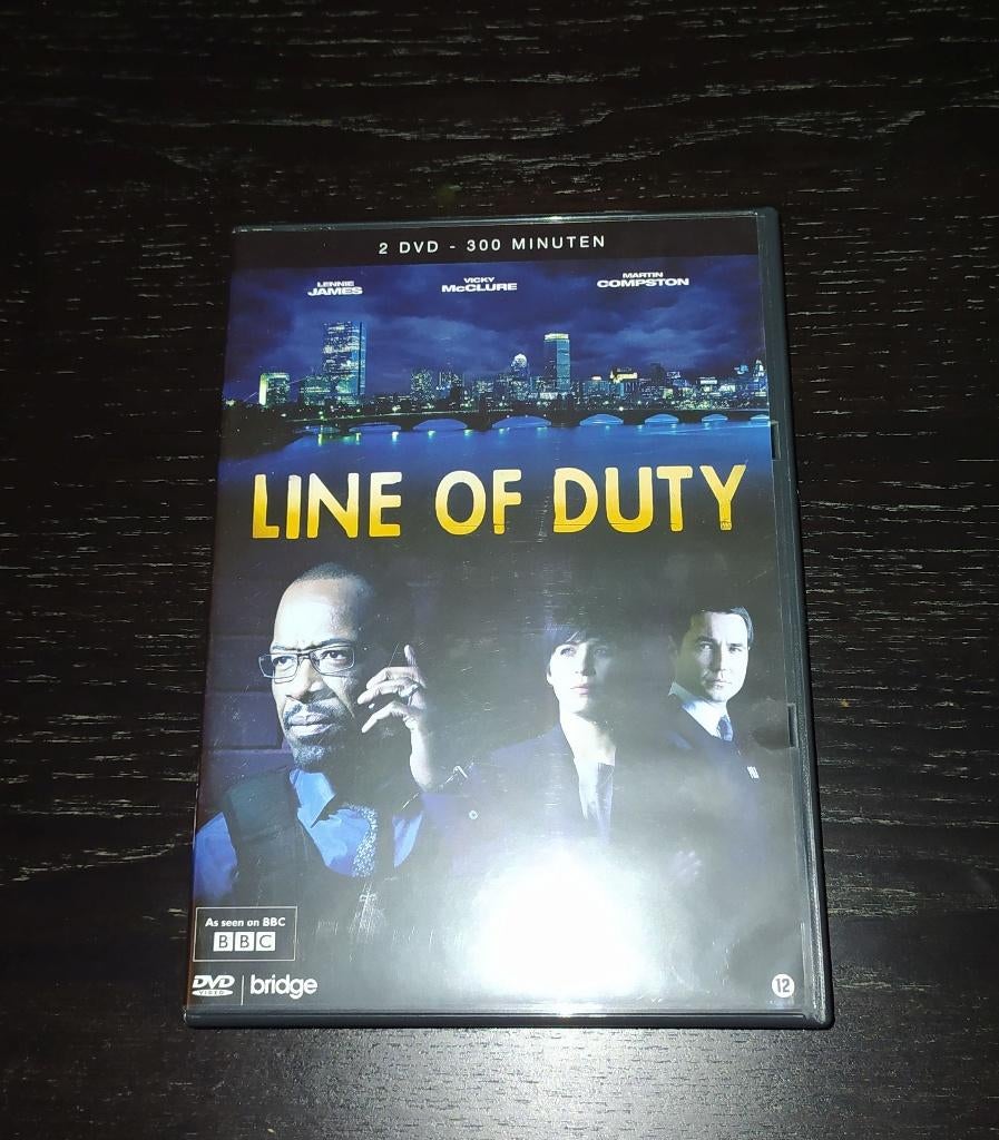 Line of duty, Alle leeftijden, Ophalen of Verzenden, Zo goed als nieuw, Thriller