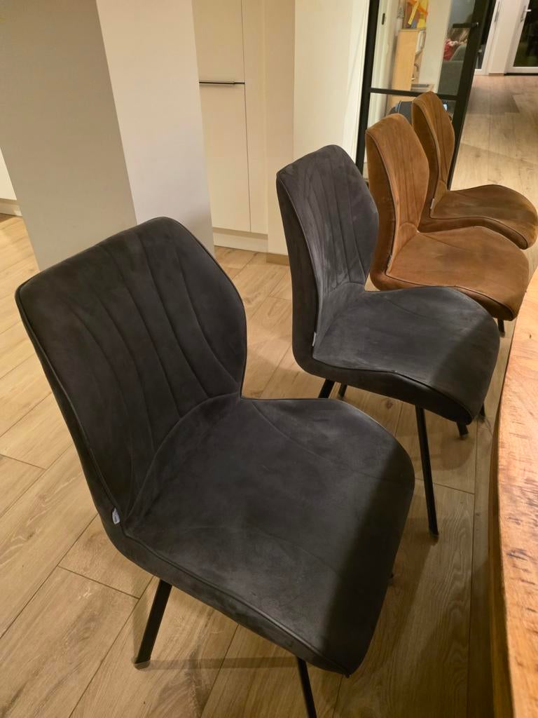 5 eetkamerstoelen - Gebruikt met lichte beschadigingen, Ophalen