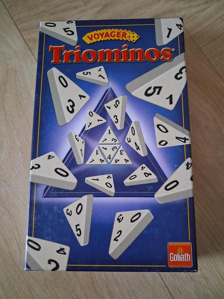 Triominos Reisspel - Compleet en klaar voor vakantie!, Hobby en Vrije tijd, Gezelschapsspellen | Bordspellen, Zo goed als nieuw