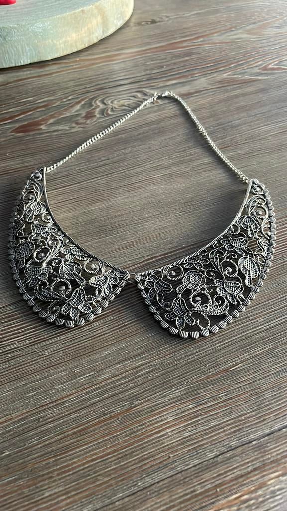 Vintage ketting, Antiek en Kunst, Antiek | Kleding en Accessoires, Ophalen of Verzenden