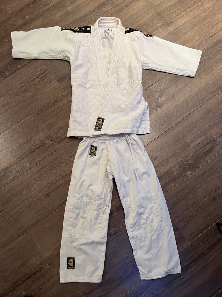 Matsuru judopak 140, Sport en Fitness, Gebruikt, Maat XS of kleiner, Judo, Vechtsportpak