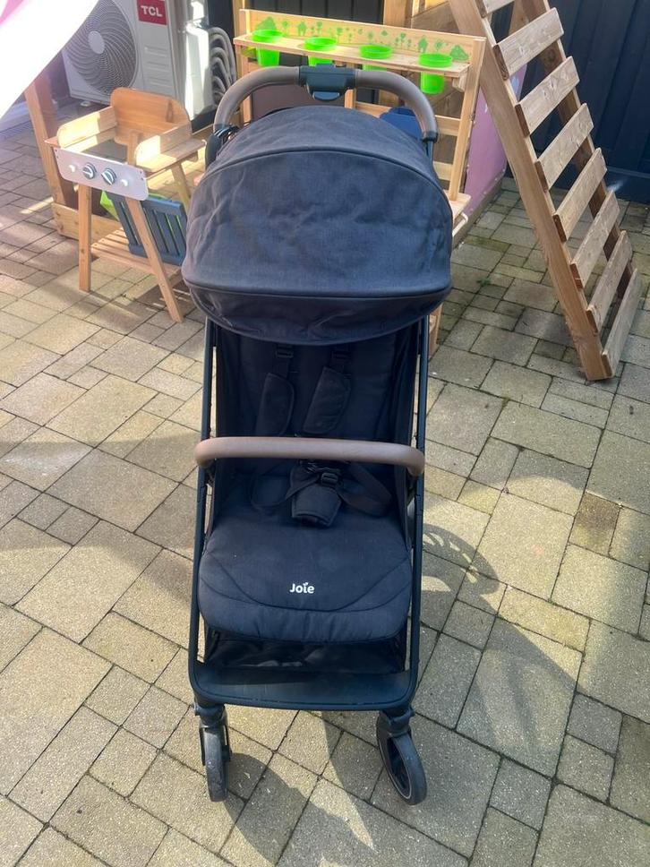 Joie pact pro buggy, Kinderen en Baby's, Buggy's, Zo goed als nieuw, Verstelbare rugleuning, Zonnekap, Ophalen