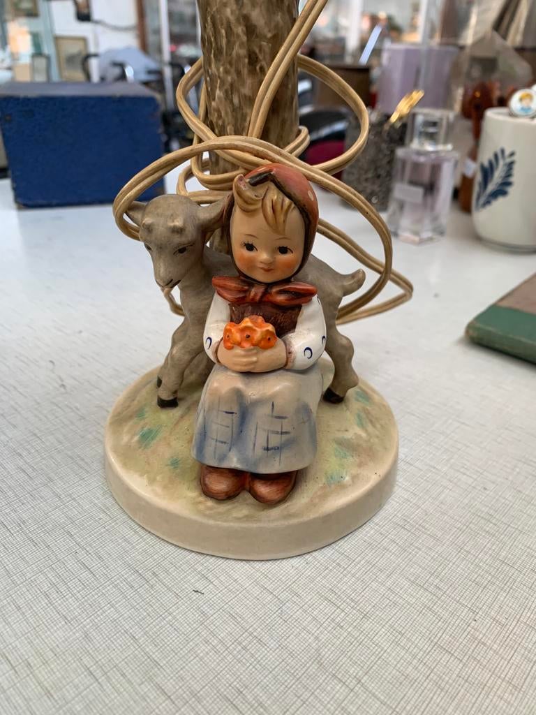 Lamp beeldje Goebel Hummel tafellamp meisjes figuurtje, Ophalen of Verzenden, Zo goed als nieuw, Hummel