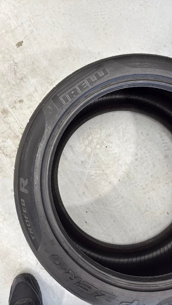 2x Pirelli P zero Trofeo R 265 35 19, Auto-onderdelen, Banden en Velgen, 265 mm, Nieuw, Band(en), Zomerbanden