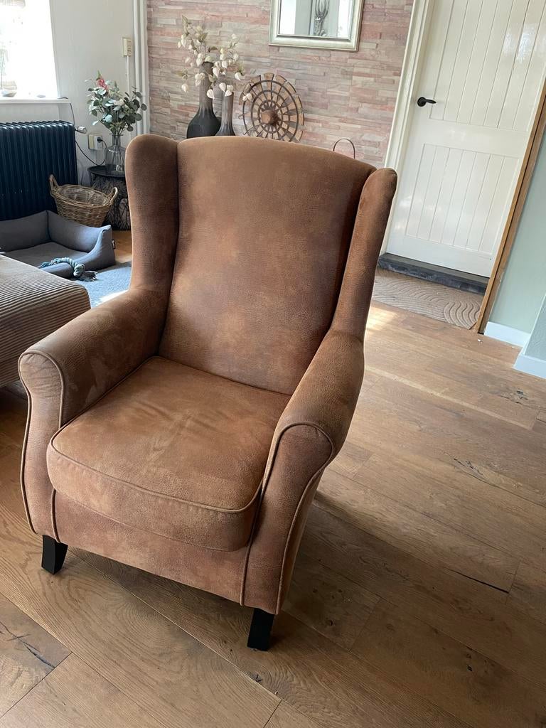 Comfortabele Oorfauteuil - Bruin, Huis en Inrichting, Fauteuils, Ophalen, Gebruikt, Stof, 75 tot 100 cm