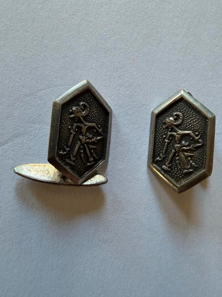 Vintage Zilveren Manchetknopen met Figuur, Sieraden, Tassen en Uiterlijk, Manchetknopen, Gebruikt, Zilver, Ophalen of Verzenden