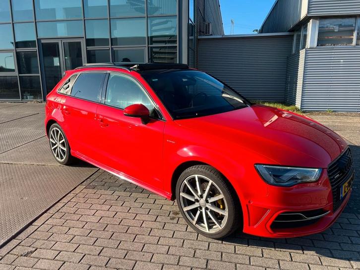 Audi A3 S-Line 1.4 Tfsi 204pk E-tron Phev S Tronic 2015 Rood, Auto's, Audi, Particulier, A3, ABS, Achteruitrijcamera, Adaptive Cruise Control