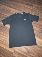 Fred Perry t-shirt maat 13-14 = maat 158-164, Kinderen en Baby's, Kinderkleding | Maat 158, Fred Perry, Ophalen of Verzenden, Zo goed als nieuw