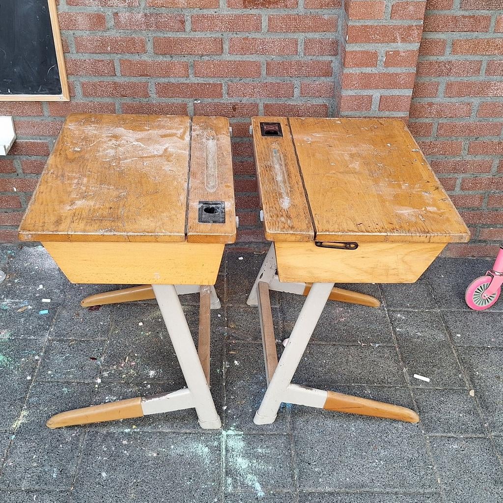2 oude schooltafeltjes - Vintage schoolbureau, Ophalen, Gebruikt, Hout