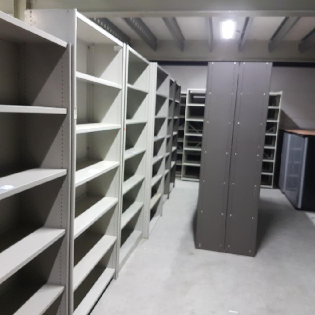 Diverse metalen stellingkasten schapkasten opbergkasten, Ophalen, Gebruikt