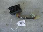RGV250 1988 - 1989 Suzuki Spanningsregelaar D1-22450
