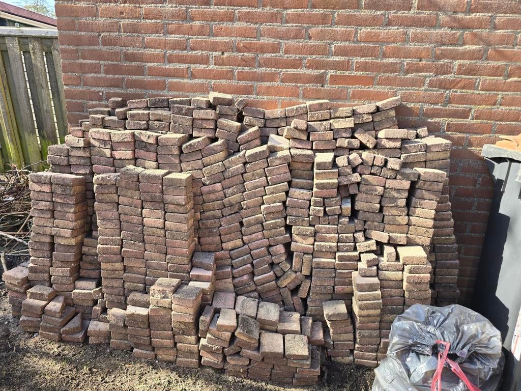 Gratis gebruikte tuintegels/klinkers, Tuin en Terras, Tegels en Klinkers, Ophalen of Verzenden, Gebruikt, Beton, Klinkers