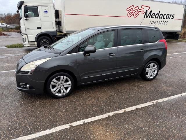 Peugeot 5008 1.6 THP 5PL 2011 Grijs Apk tot 17-2-2027, Voorwielaandrijving, 1550 kg, 1435 kg, Handgeschakeld