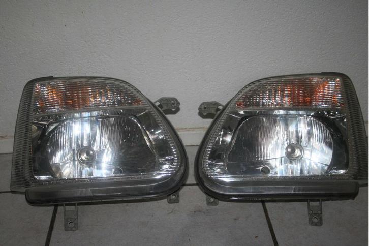 OPEL AGILA / SUZUKI WAGON r - KOPLAMPENSET, Niet ingevuld, Gebruikt, Ophalen of Verzenden, Niet ingevuld