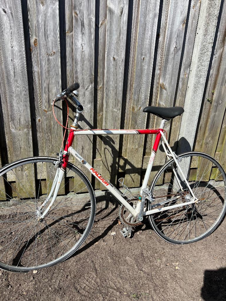 Raleigh sirocco 501 racefiets, Fietsen en Brommers, Gebruikt, Velgrem, Ophalen, Overige merken