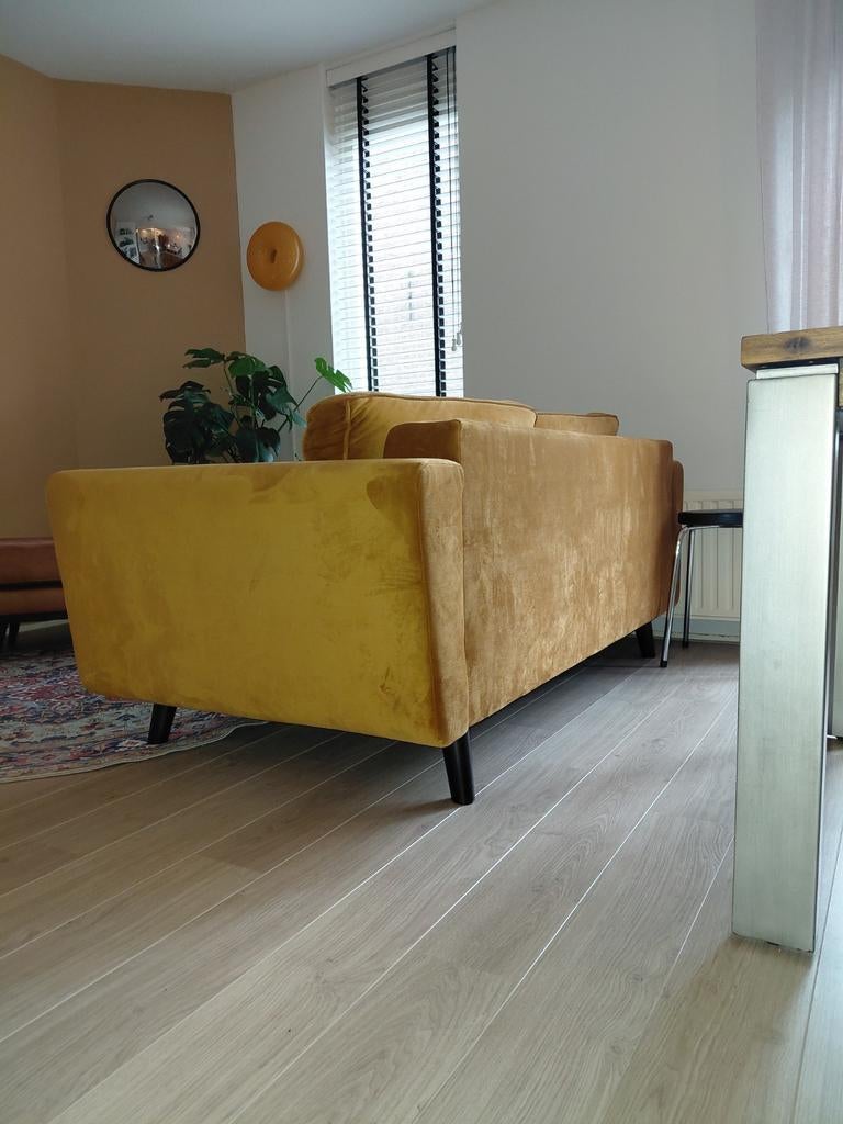 Okergeel 2zits bank, Huis en Inrichting, Ophalen, 150 tot 200 cm, Tweepersoons, 75 tot 100 cm