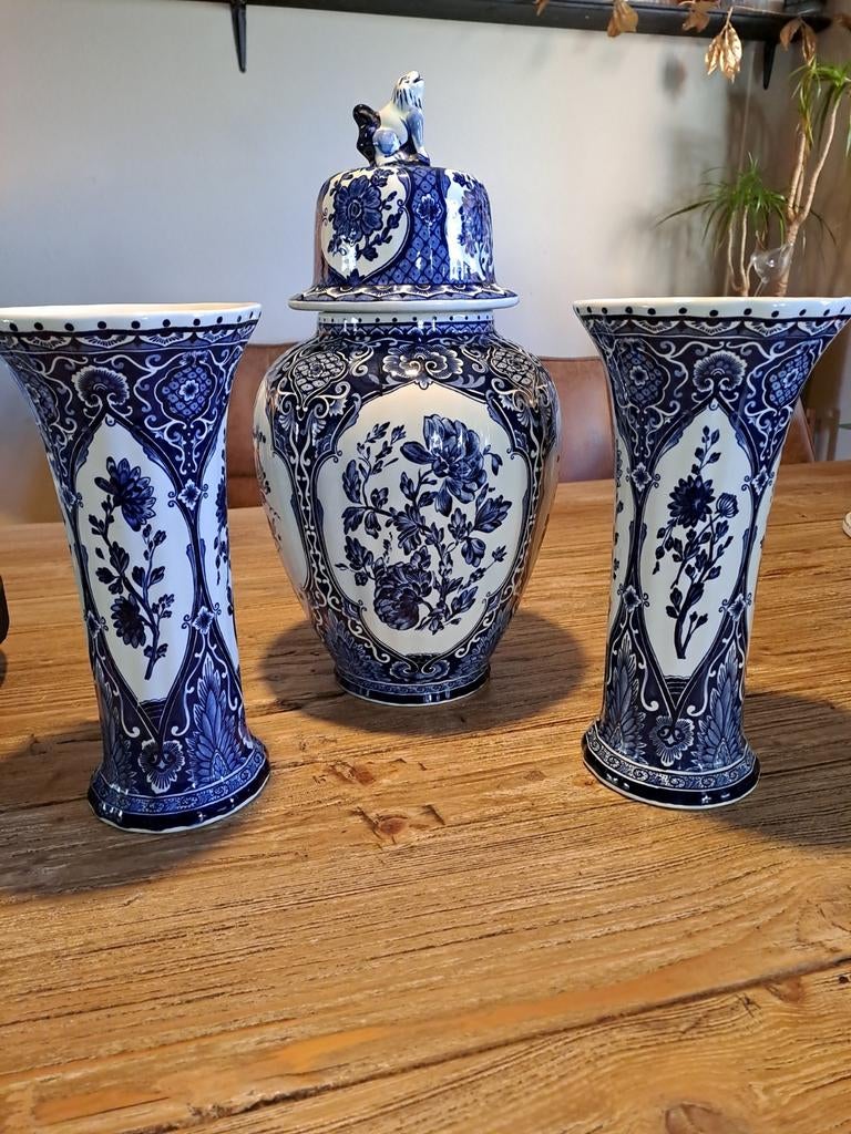 Delfts blauwe vaas Boch voor Royal Sphinx Maastricht, Antiek en Kunst, Ophalen