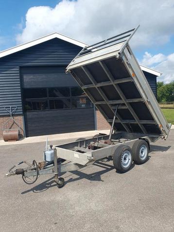 Hapert kipper  2700 kg  305x 180cm beschikbaar voor biedingen