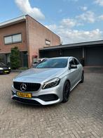 AMG Mercedes-Benz A-Klasse 180, Auto's, Mercedes-Benz, Voorwielaandrijving, 65 €/maand, Zwart, 4 cilinders