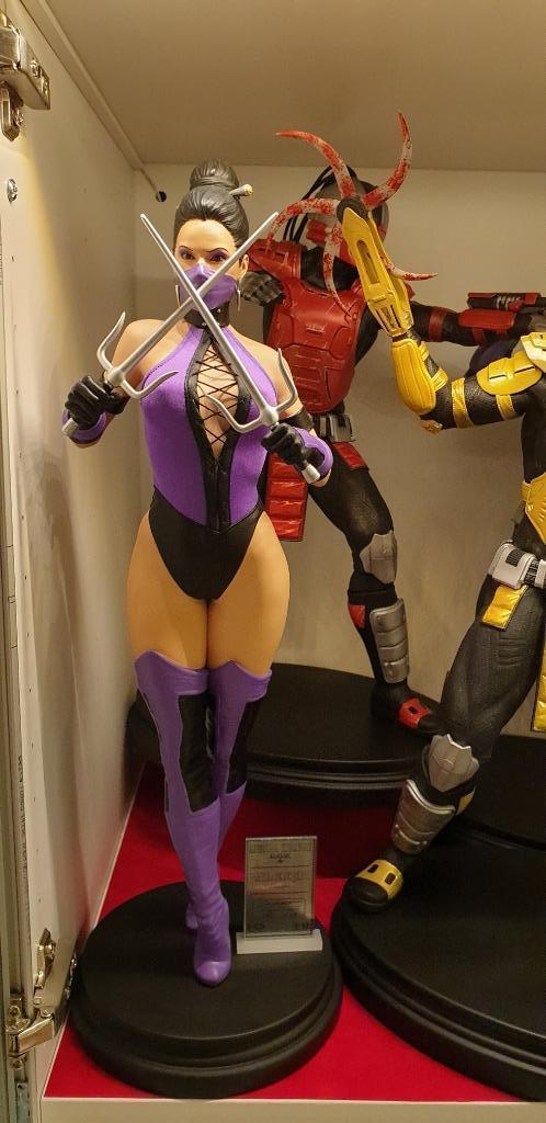 Mileena 1:4 statue Mortal Kombat PCS Sideshow, Verzamelen, Beelden en Beeldjes, Zo goed als nieuw, Mens, Ophalen of Verzenden