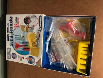 Scheikunde set beschikbaar voor biedingen