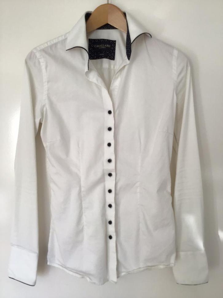 Cavallaro Napoli eitte dames blouse, maat 36, Kleding | Dames, Blouses en Tunieken, Zo goed als nieuw, Maat 36 (S), Wit, Ophalen
