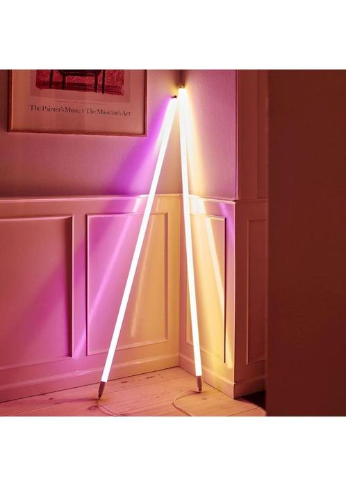 2x HAY neon tube lampen, Huis en Inrichting, Lampen | Losse lampen, Zo goed als nieuw, Led-lamp, Overige fittingen, Ophalen