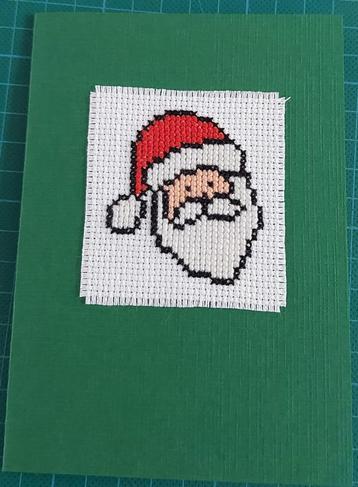 geborduurde kerstkaart met kerstman (1751) beschikbaar voor biedingen