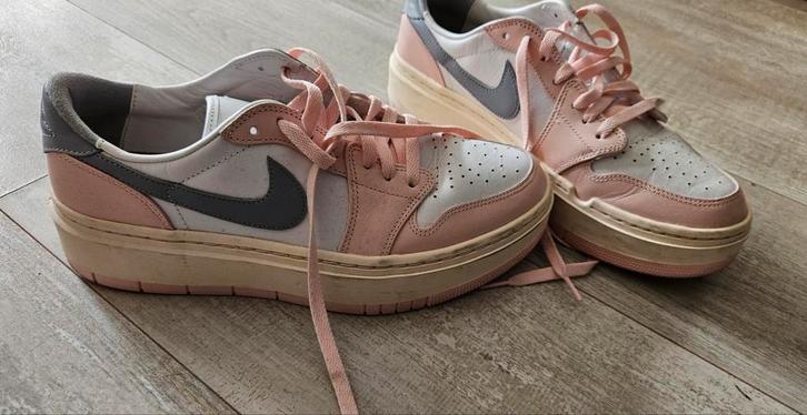 Nike Air Jordan 1 Elevate Low - Maat 43, Kleding | Dames, Schoenen, Gedragen, Sneakers of Gympen, Roze, Ophalen of Verzenden