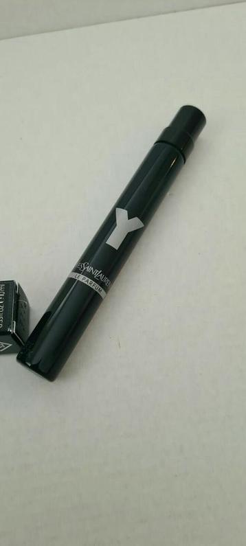 Yves Saint Laurent Y Le Parfum 10ml beschikbaar voor biedingen