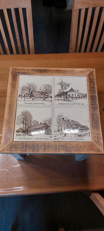 Koffie/ bijzettafel met afbeeldingen van oude boerderijen. beschikbaar voor biedingen