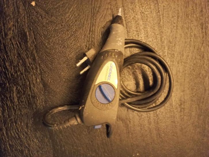 Dremel Graveermachine - Perfect voor precisiewerk!, Doe-het-zelf en Verbouw, Gereedschap | Handgereedschap, Gebruikt, Ophalen of Verzenden