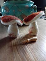 Genaaldvilte paddenstoelen, naaldvilten, wol., Ophalen of Verzenden, Nieuw, Figuurtje(s), Wolvilt