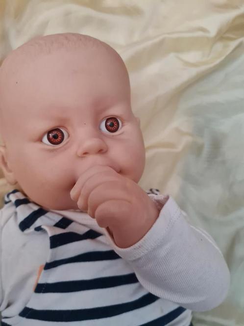Mooie grote babypop, Kinderen en Baby's, Speelgoed | Poppen, Zo goed als nieuw, Babypop, Ophalen of Verzenden