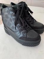 Guess schoenen maat 37. Nieuw!, Zwart, Nieuw, Ophalen of Verzenden, Sneakers of Gympen