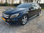 Mercedes GLA 180 AMG Exclusive Automaat/Navi/ lage km 63dkm!, Auto's, Mercedes-Benz, Automaat, Lichtsensor, Zwart, Zwart