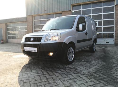 Fiat Doblo 1.3 JTD DPF 2009 Nieuwe APK, Auto's, Bestelauto's, Bedrijf, Airbags, Bluetooth, Boordcomputer, Centrale vergrendeling