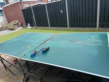 Tafeltennistafel gratis beschikbaar voor biedingen