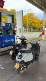 Vespa lx 70 cc, Fietsen en Brommers, Scooters | Vespa, Tweetakt, Maximaal 45 km/u, 70 cc, Ophalen of Verzenden