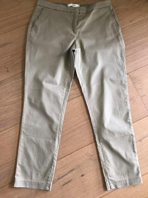 Brax broek mt 42, Kleding | Dames, Broeken en Pantalons, Zo goed als nieuw, Maat 42/44 (L), Lang, Verzenden