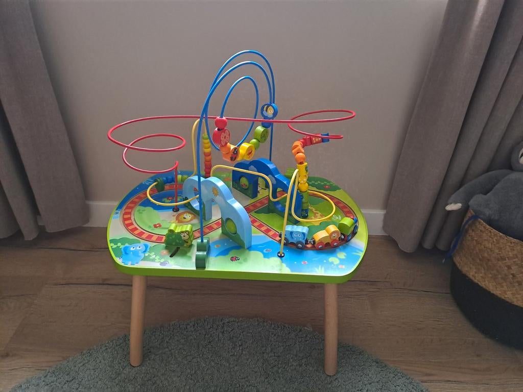 Kralenspiraal- en treintafel in jungle thema, Ophalen